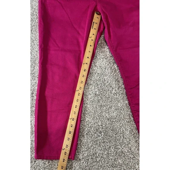 D. Jean Womens Pink Crop Jeans High Waist 3 Buttons Pants *MINT* Size 12 - Picture 2 of 7